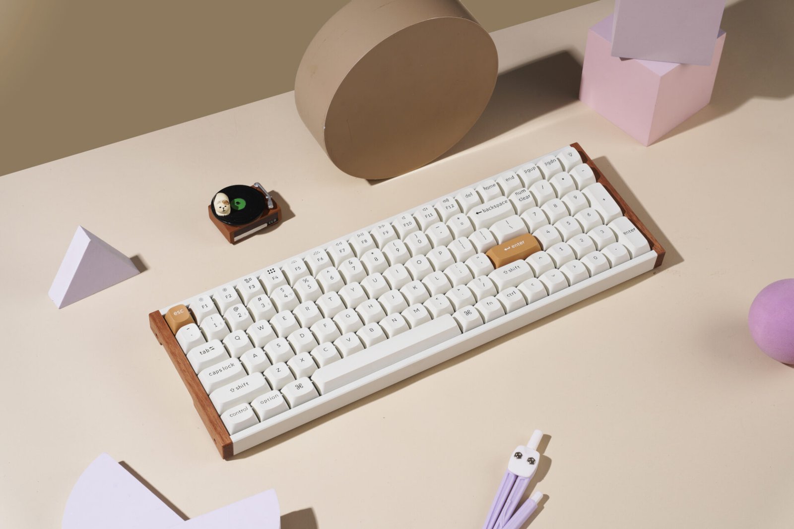 Keychron K4 HE 96% Magnetic Switch Hot-Swap RGB Wireless Keyboard – White (Wood + Aluminium) - Image 4